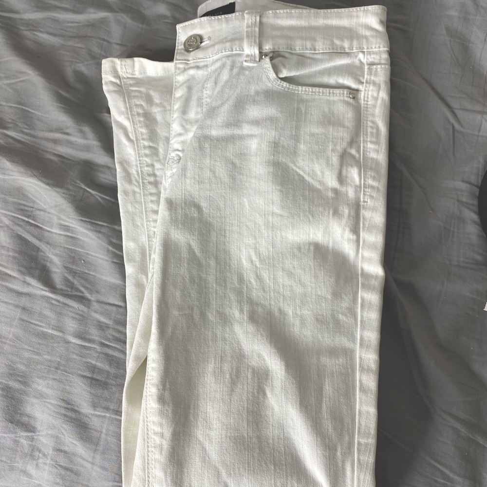 White House Black Market Slim Ankle White Jeans‼️ - Picture 4 of 15